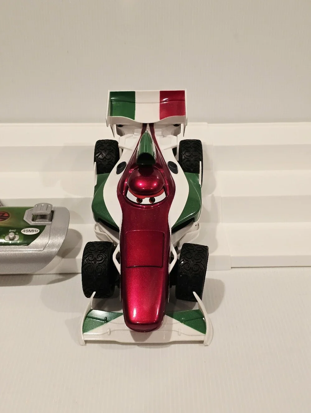 Disney Pixar Cars Ridemakerz Classic Francesco Bernoulli RC